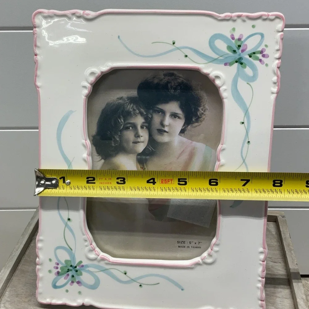 Vintage Ceramic 5x7 Picture Frame Scalloped Pink Trim Blue Ribbon Floral Bows